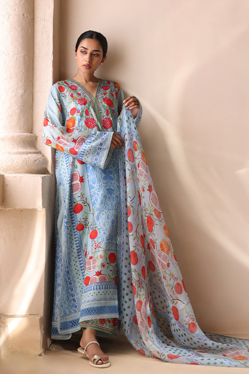 Sania Maskatiya Azira (B), view 1