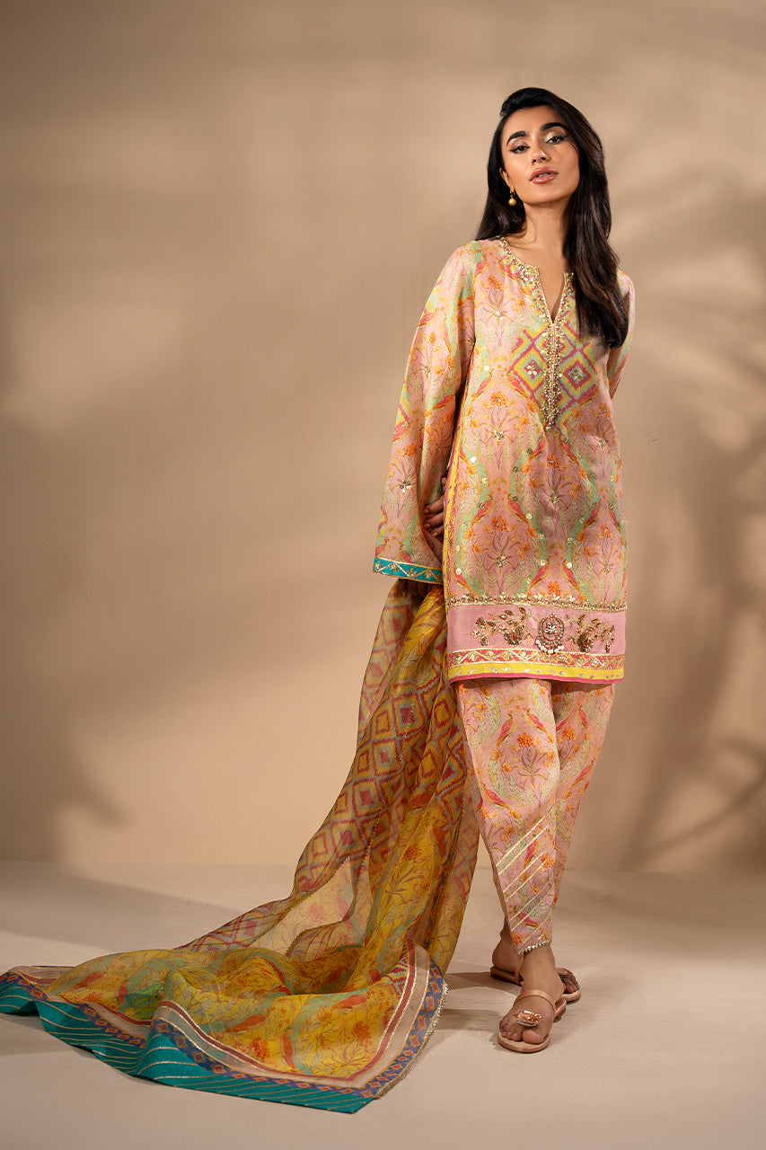 Sania Maskatiya Kael Blush, view 1