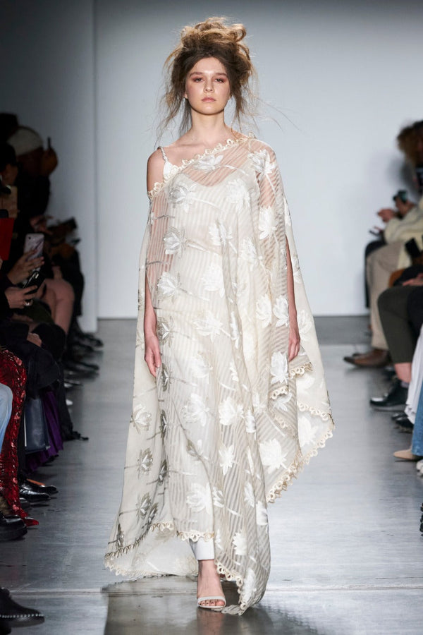 Box Cut-Organza